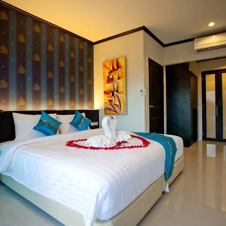 Kata Green Beach Hotel Екстер'єр фото