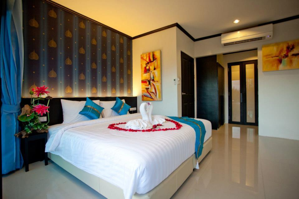 Kata Green Beach Hotel Екстер'єр фото